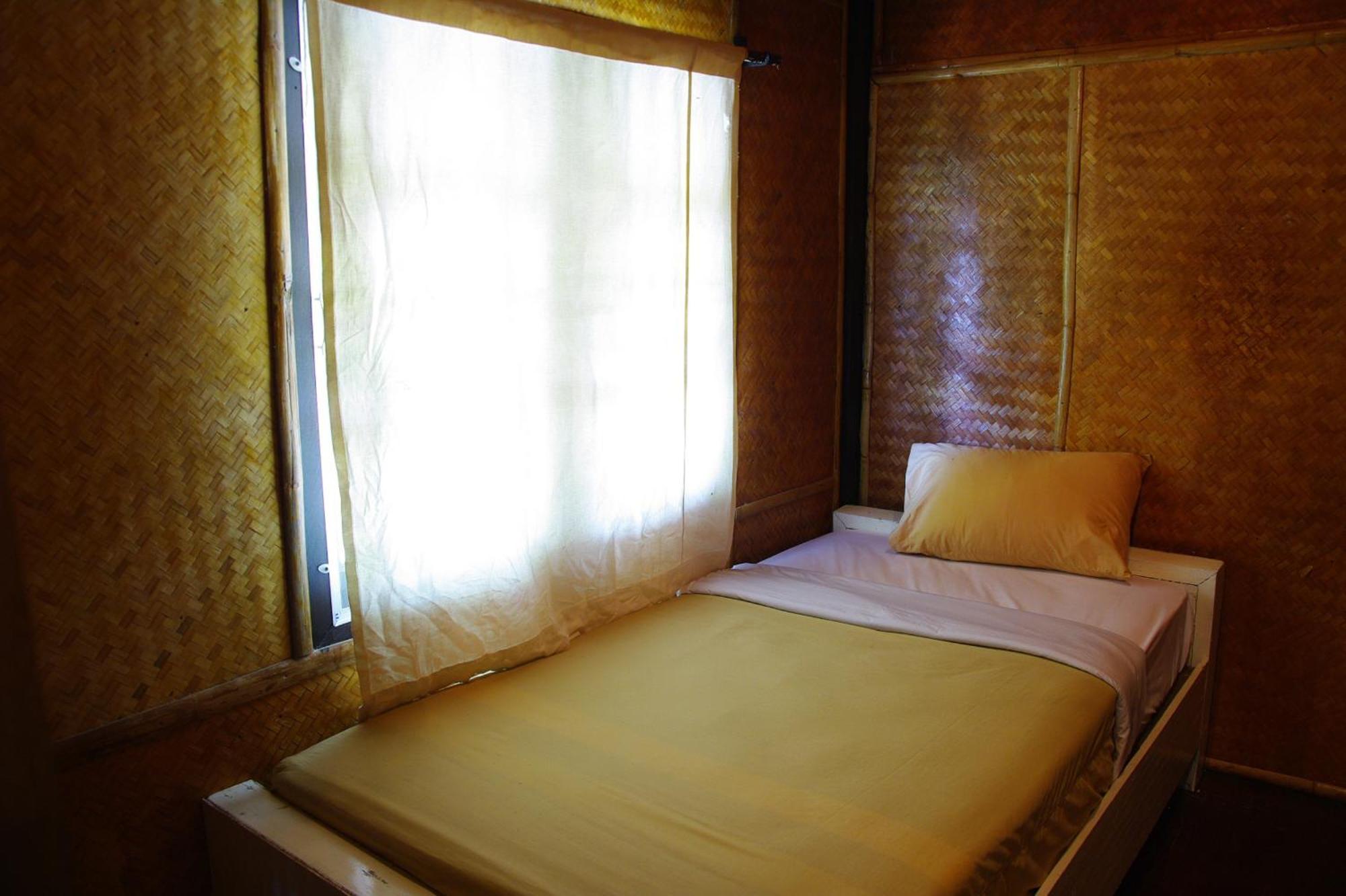 Areeya Phuree Resort Thaton Mae Ai Room photo