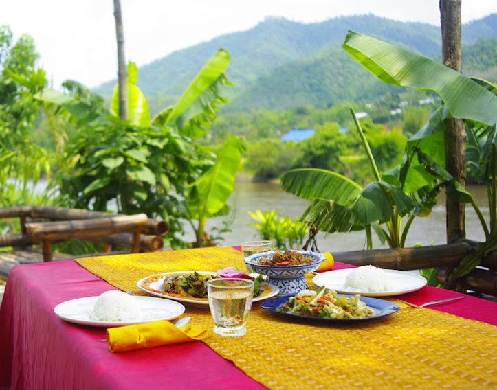 Areeya Phuree Resort Thaton Mae Ai Exterior photo